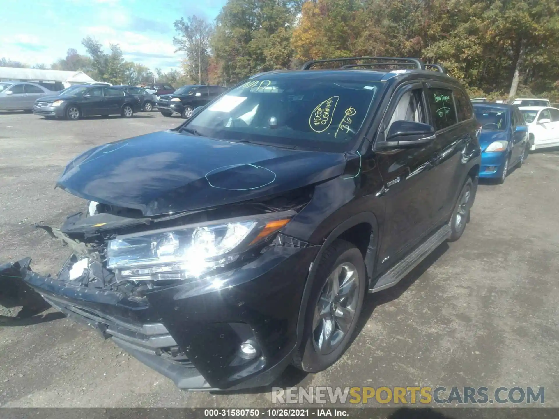 2 Photograph of a damaged car 5TDDGRFH0KS059063 TOYOTA HIGHLANDER 2019