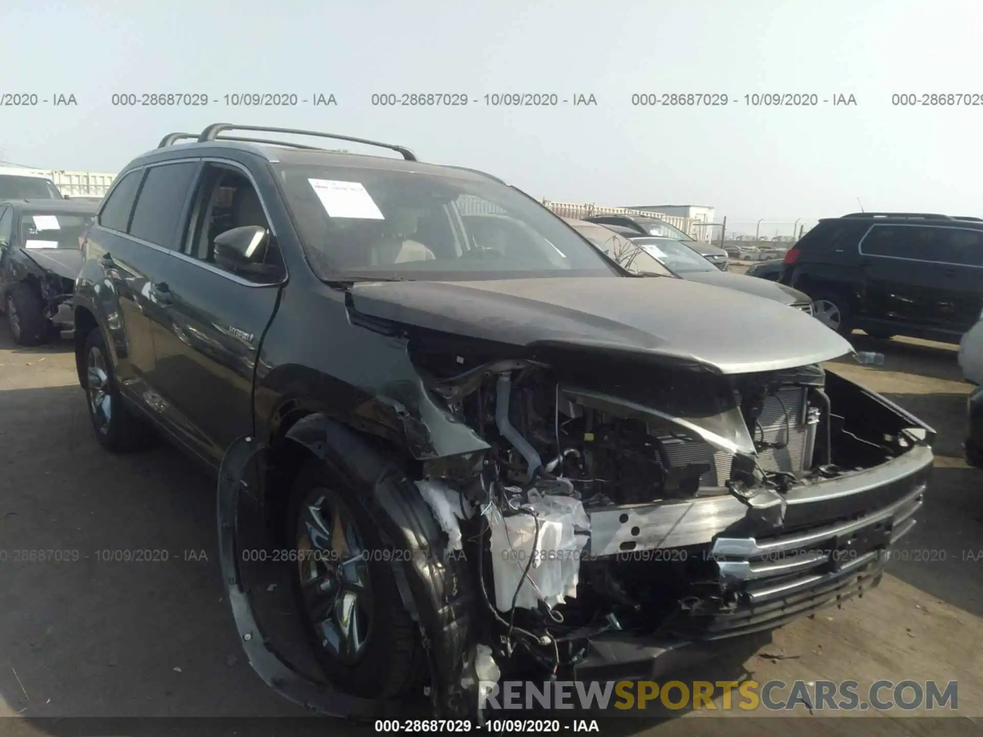 1 Photograph of a damaged car 5TDDGRFH0KS073349 TOYOTA HIGHLANDER 2019