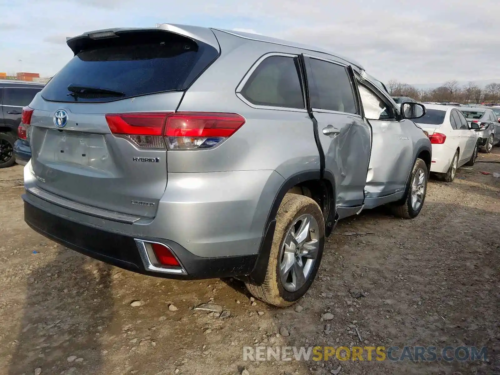 4 Фотография поврежденного автомобиля 5TDDGRFH1KS054132 TOYOTA HIGHLANDER 2019