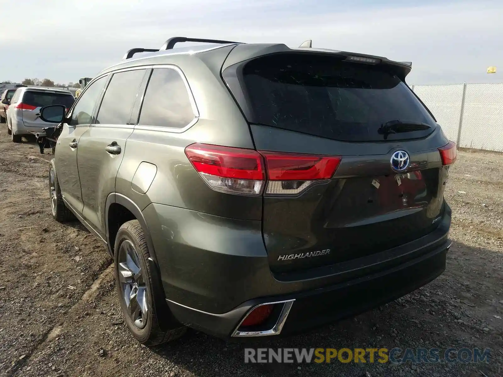 3 Фотография поврежденного автомобиля 5TDDGRFH1KS064272 TOYOTA HIGHLANDER 2019