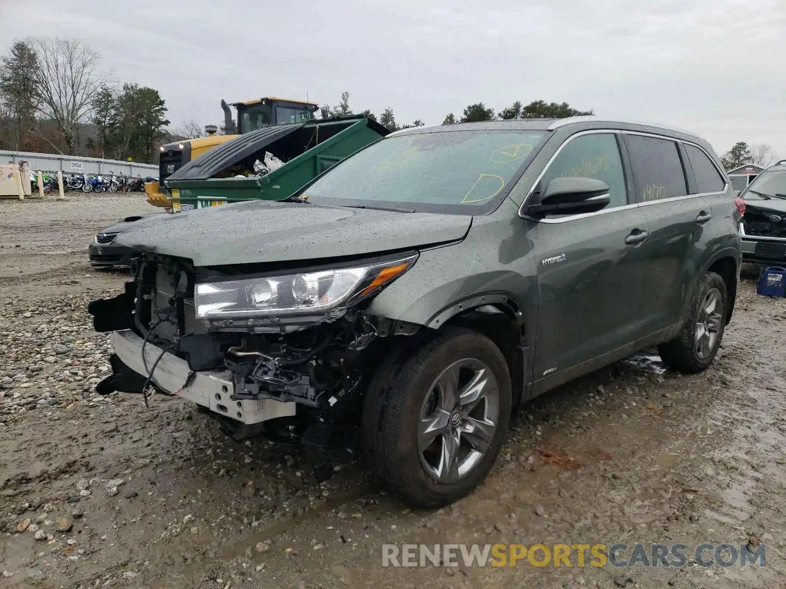 2 Photograph of a damaged car 5TDDGRFH1KS066779 TOYOTA HIGHLANDER 2019