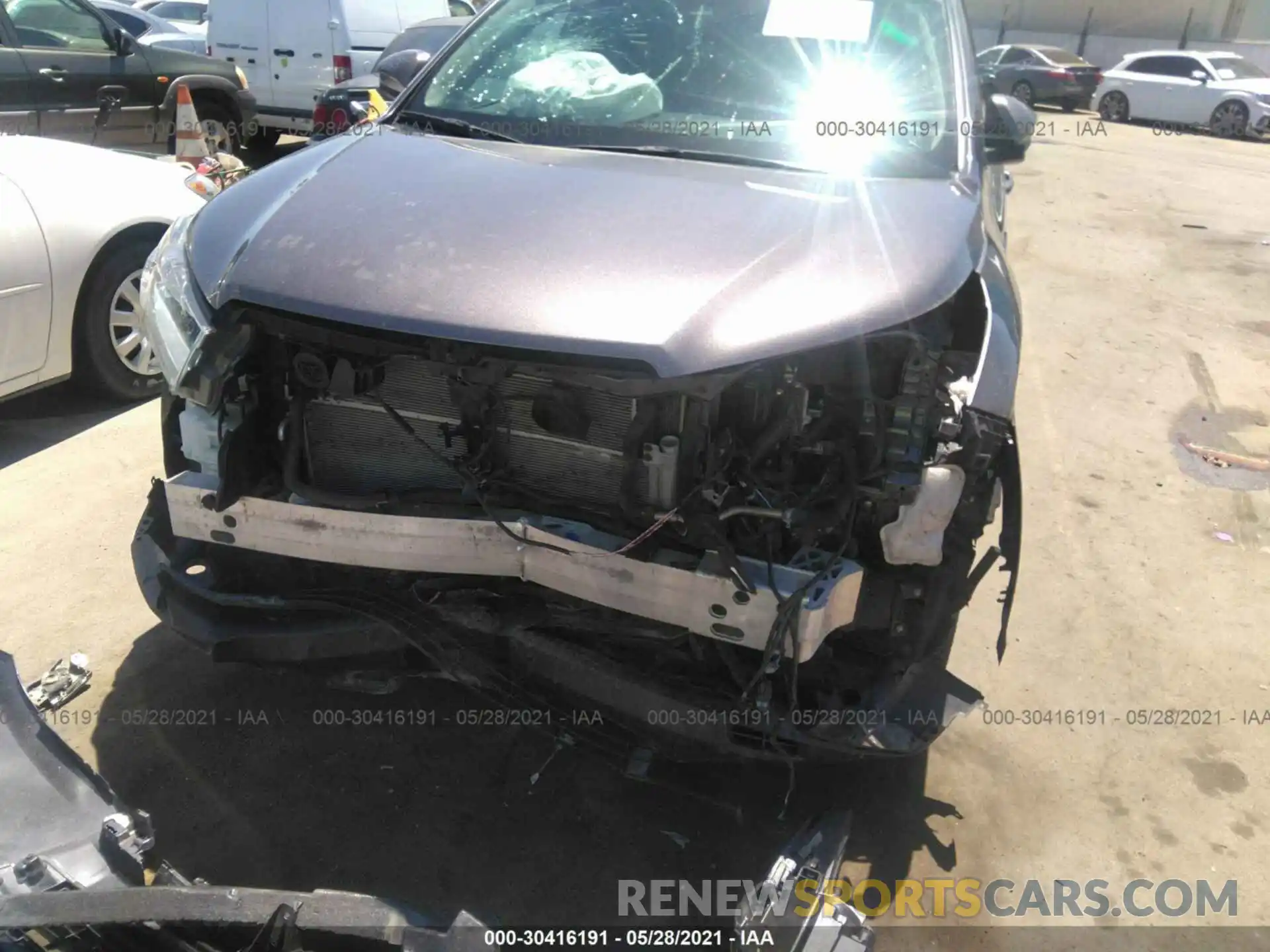 6 Photograph of a damaged car 5TDDGRFH2KS054088 TOYOTA HIGHLANDER 2019