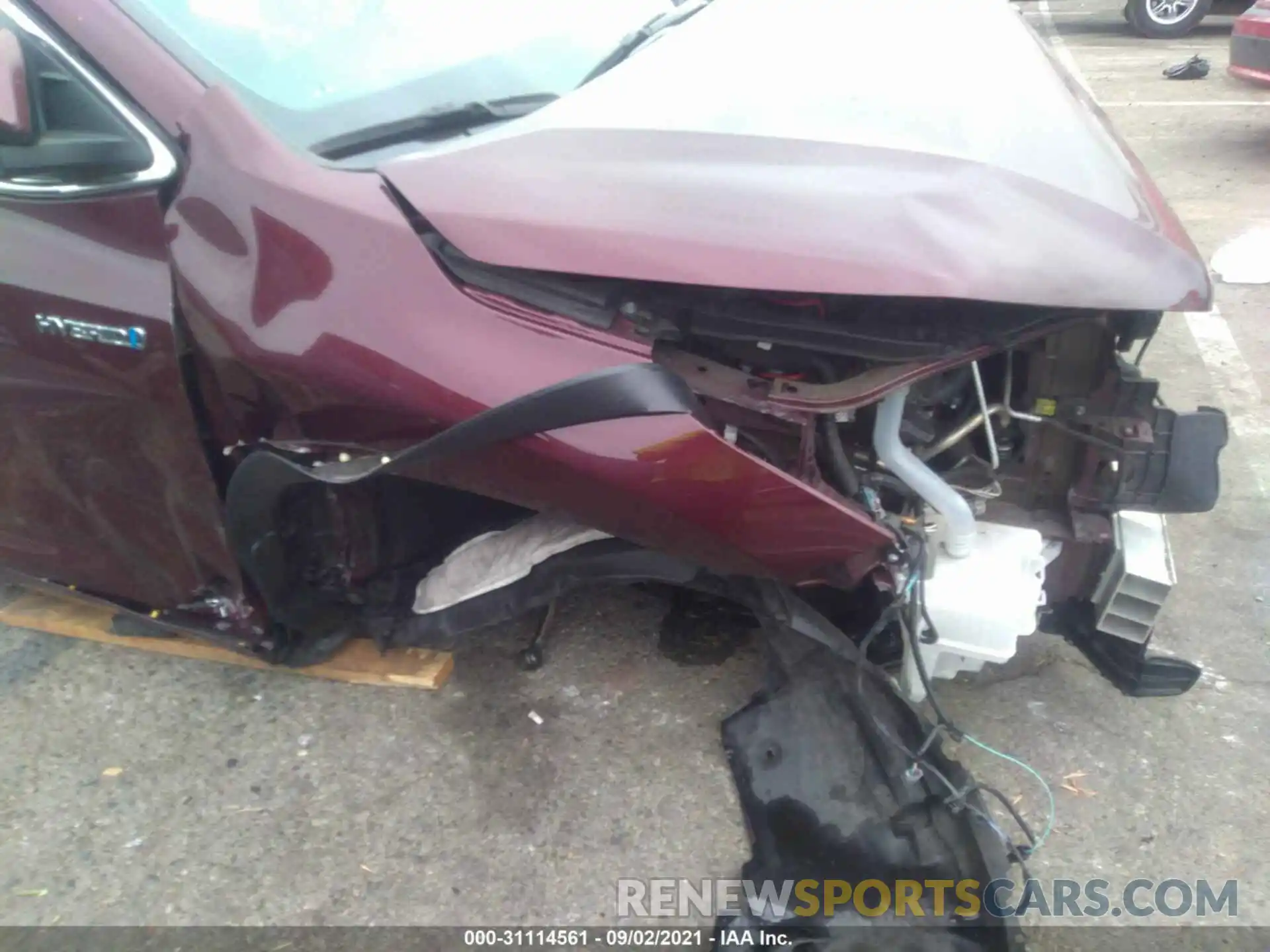 6 Photograph of a damaged car 5TDDGRFH3KS060417 TOYOTA HIGHLANDER 2019