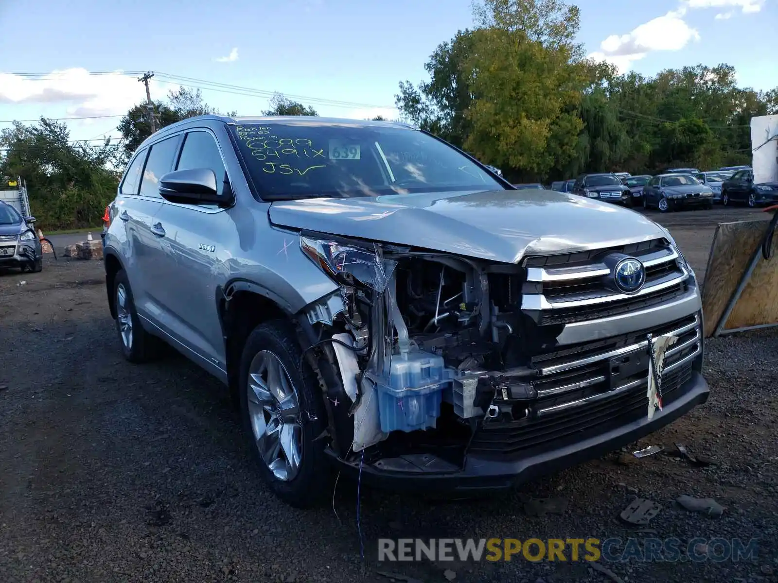 1 Photograph of a damaged car 5TDDGRFH3KS068789 TOYOTA HIGHLANDER 2019