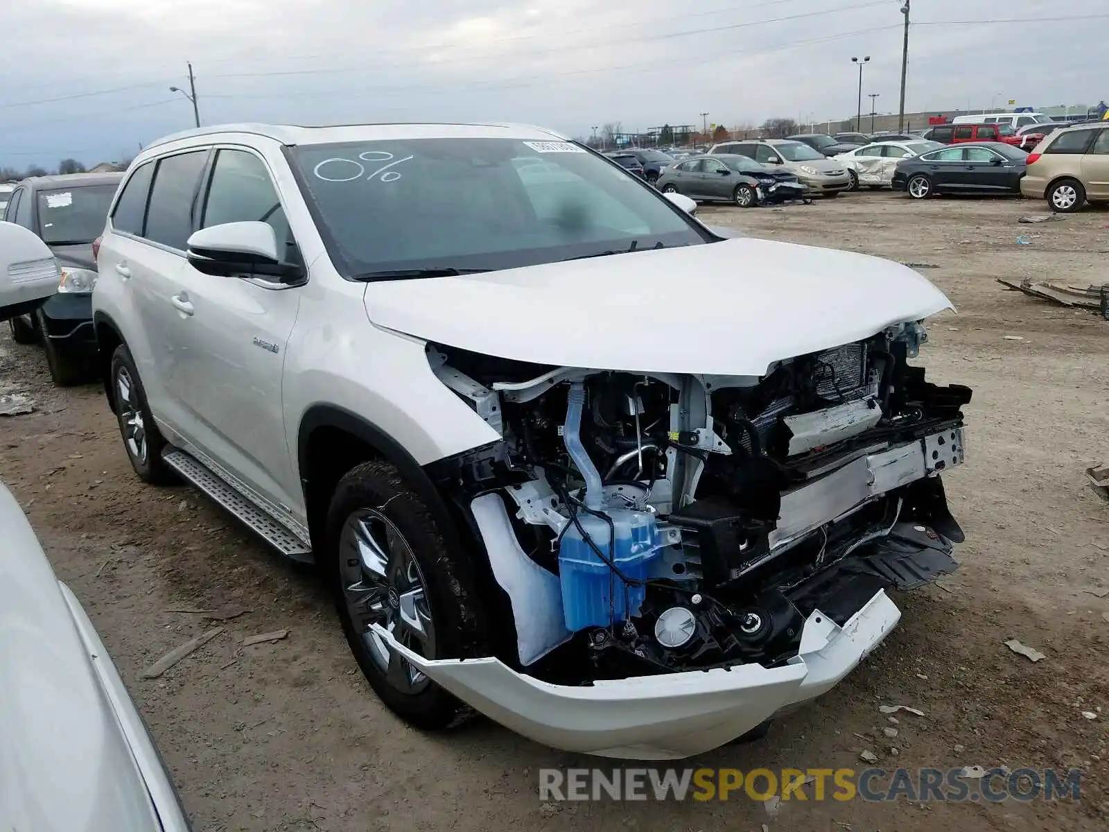 1 Photograph of a damaged car 5TDDGRFH3KS075497 TOYOTA HIGHLANDER 2019