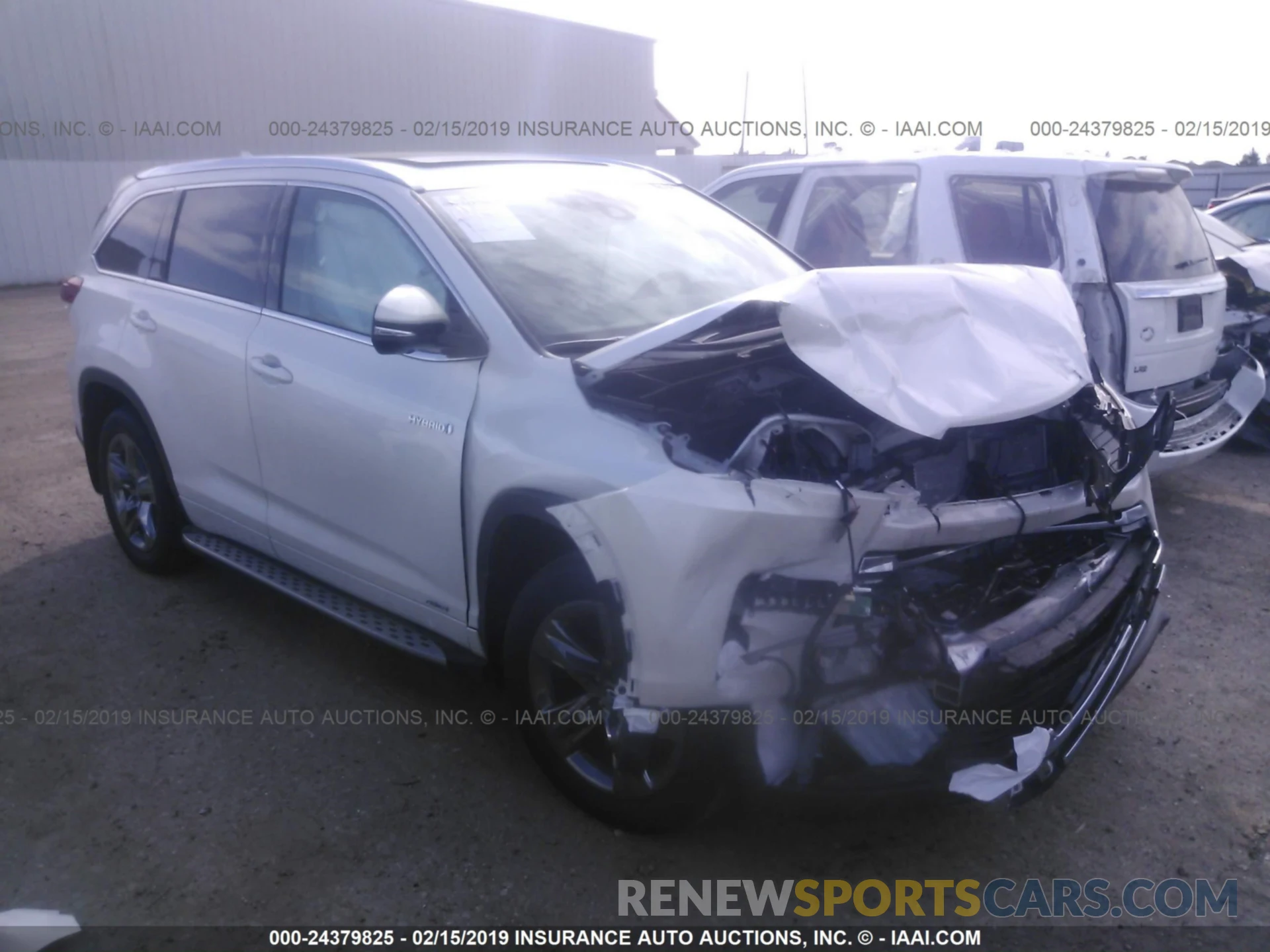 1 Photograph of a damaged car 5TDDGRFH4KS053427 TOYOTA HIGHLANDER 2019