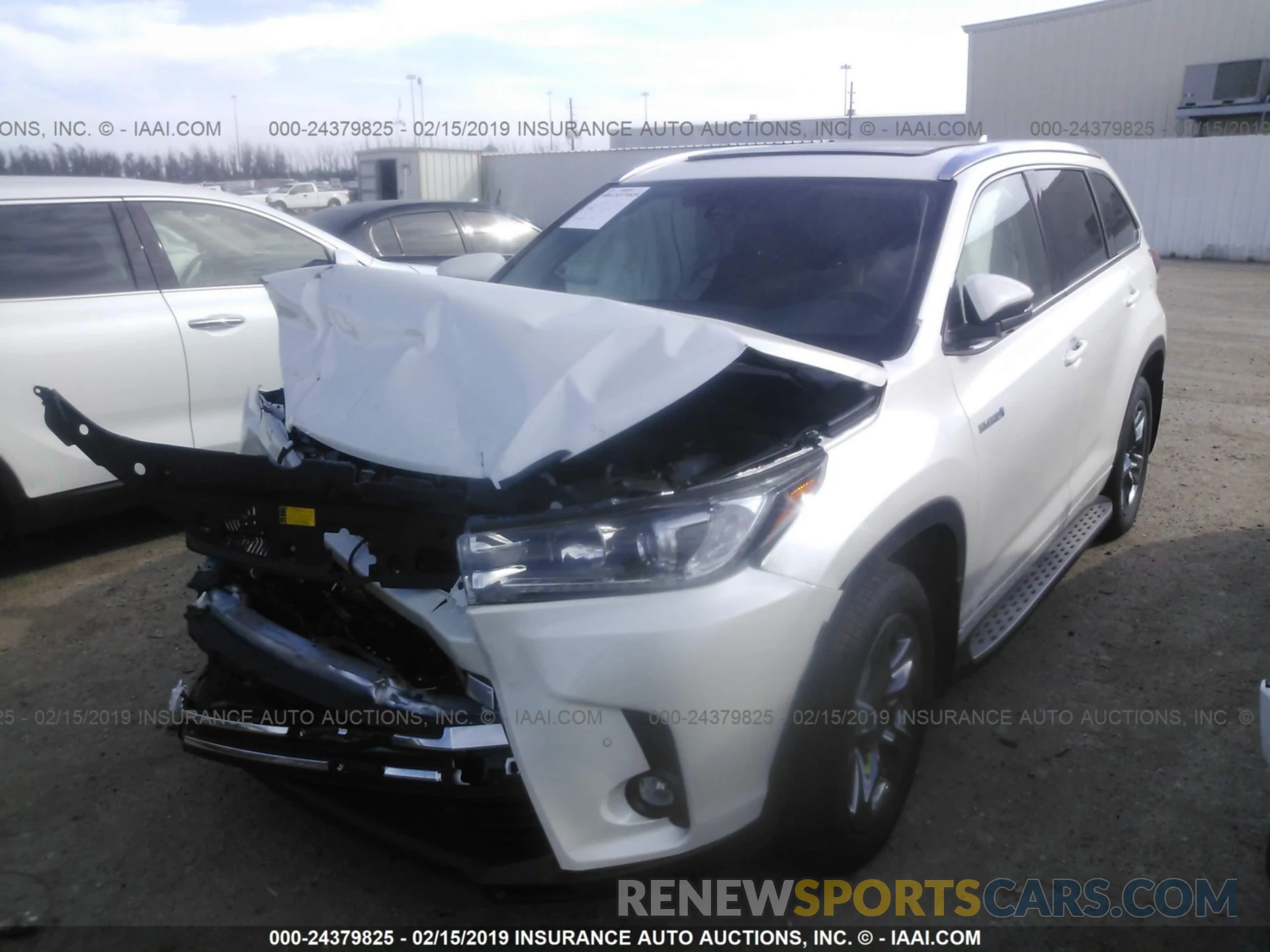 2 Фотография поврежденного автомобиля 5TDDGRFH4KS053427 TOYOTA HIGHLANDER 2019