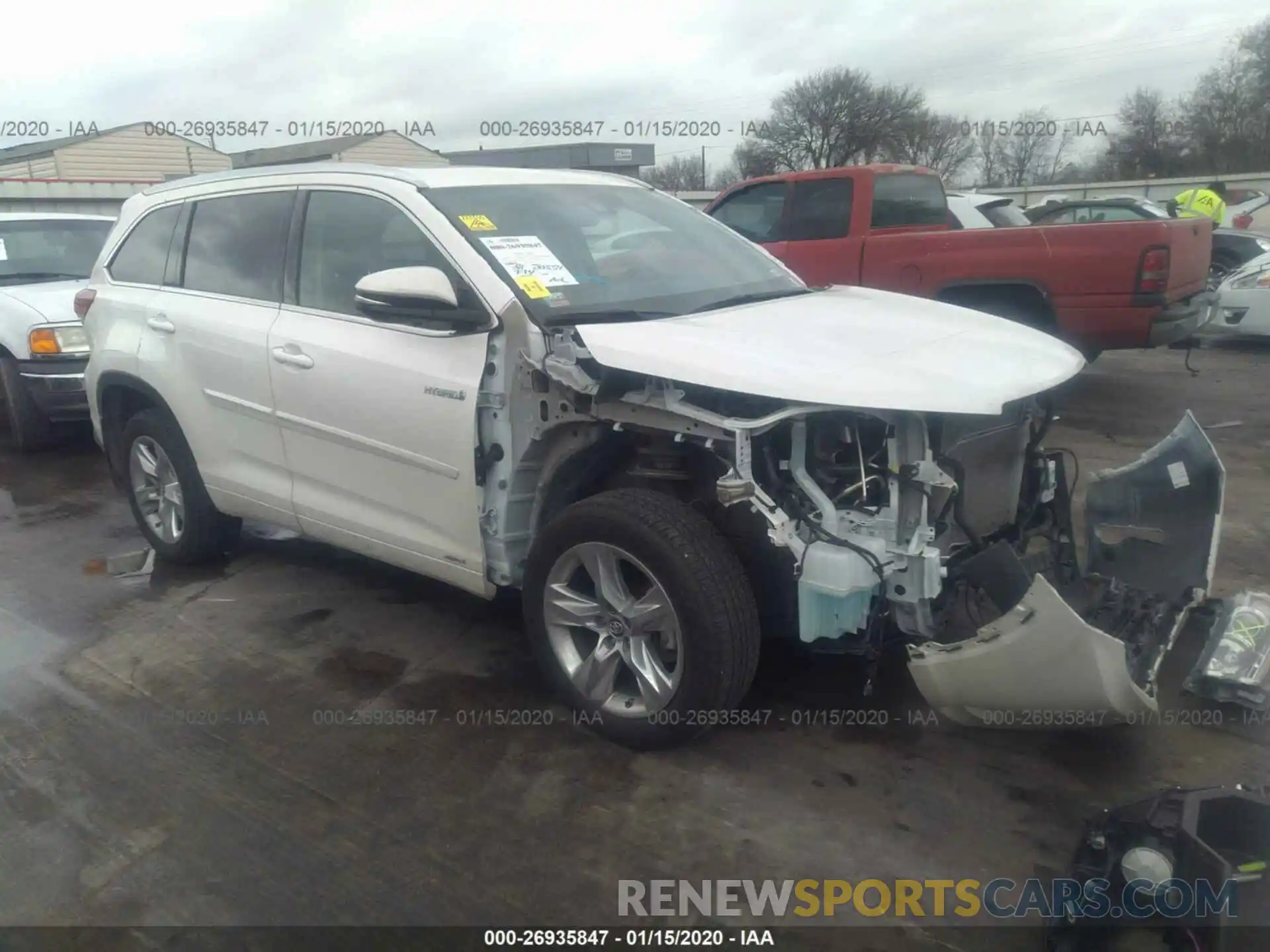 1 Photograph of a damaged car 5TDDGRFH4KS059129 TOYOTA HIGHLANDER 2019