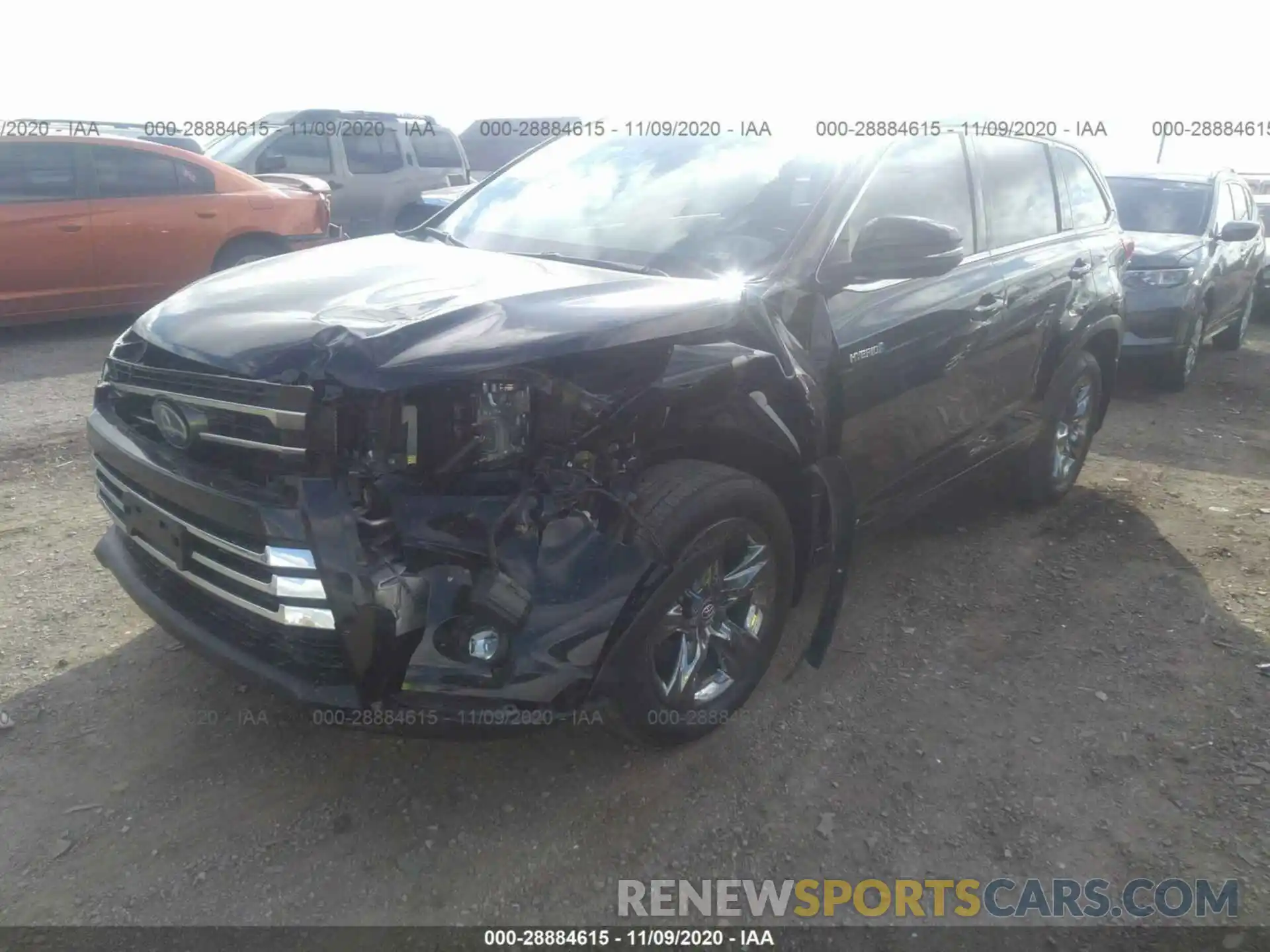 2 Photograph of a damaged car 5TDDGRFH4KS071393 TOYOTA HIGHLANDER 2019