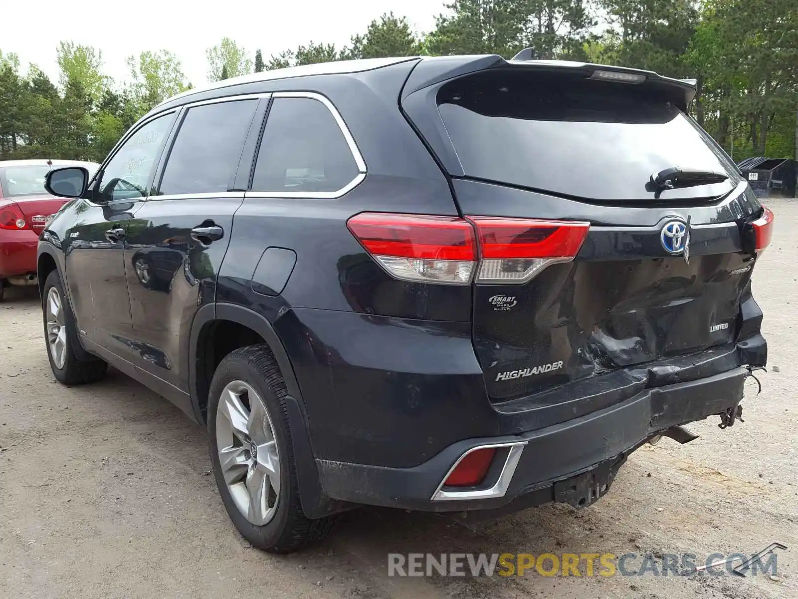 3 Photograph of a damaged car 5TDDGRFH5KS052934 TOYOTA HIGHLANDER 2019