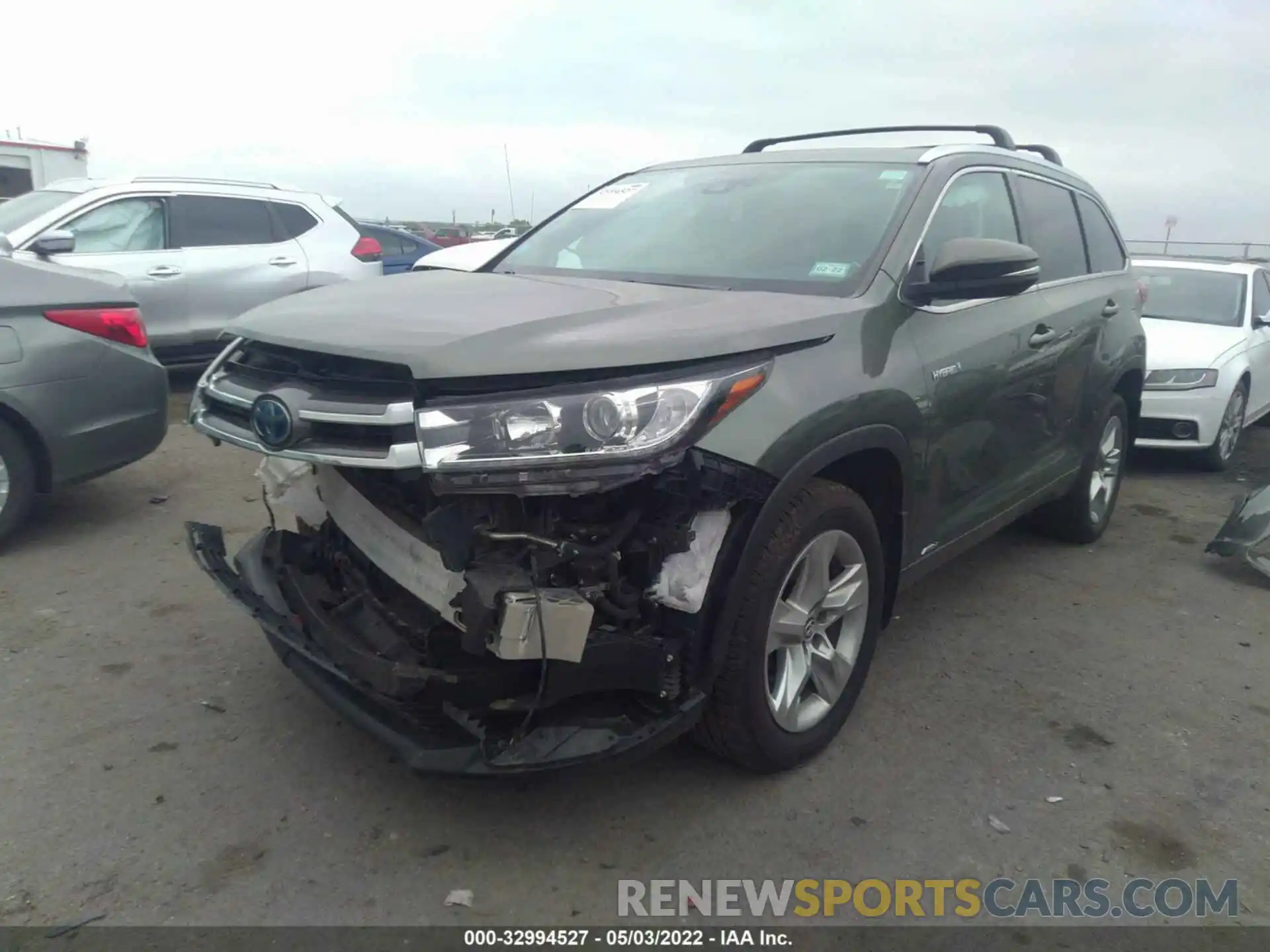 2 Фотография поврежденного автомобиля 5TDDGRFH5KS060144 TOYOTA HIGHLANDER 2019