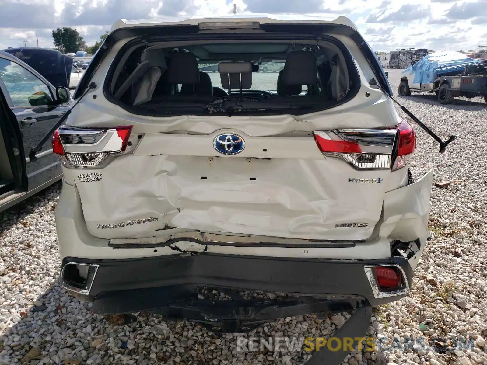 9 Фотография поврежденного автомобиля 5TDDGRFH6KS053977 TOYOTA HIGHLANDER 2019