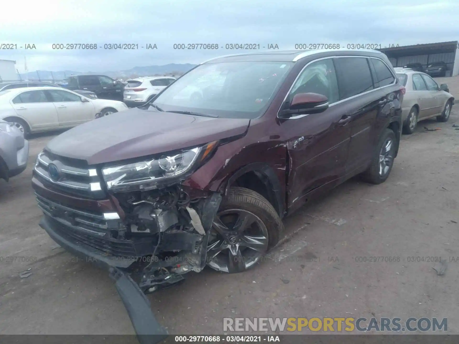 2 Фотография поврежденного автомобиля 5TDDGRFH6KS062565 TOYOTA HIGHLANDER 2019