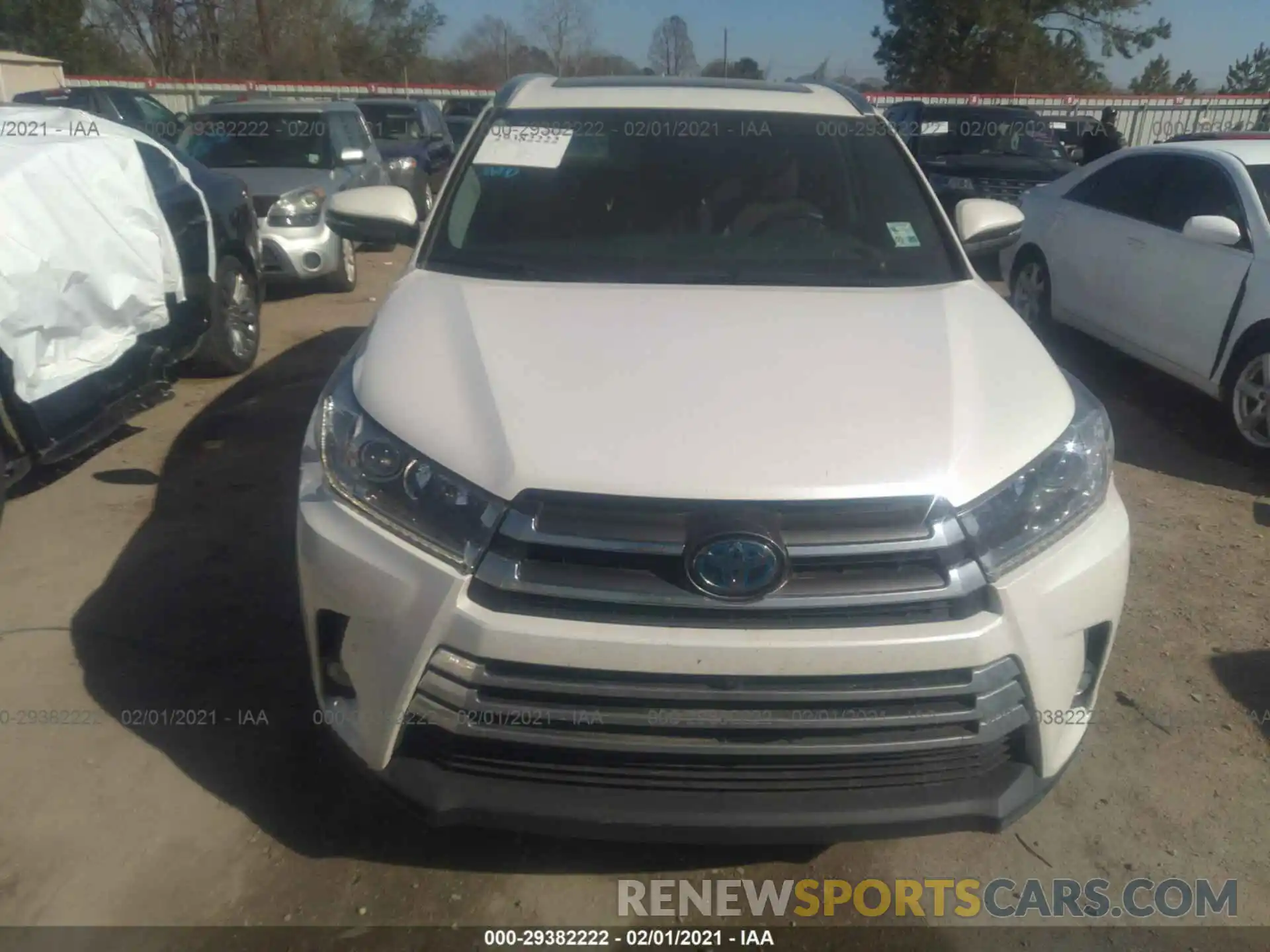 6 Photograph of a damaged car 5TDDGRFH6KS074537 TOYOTA HIGHLANDER 2019