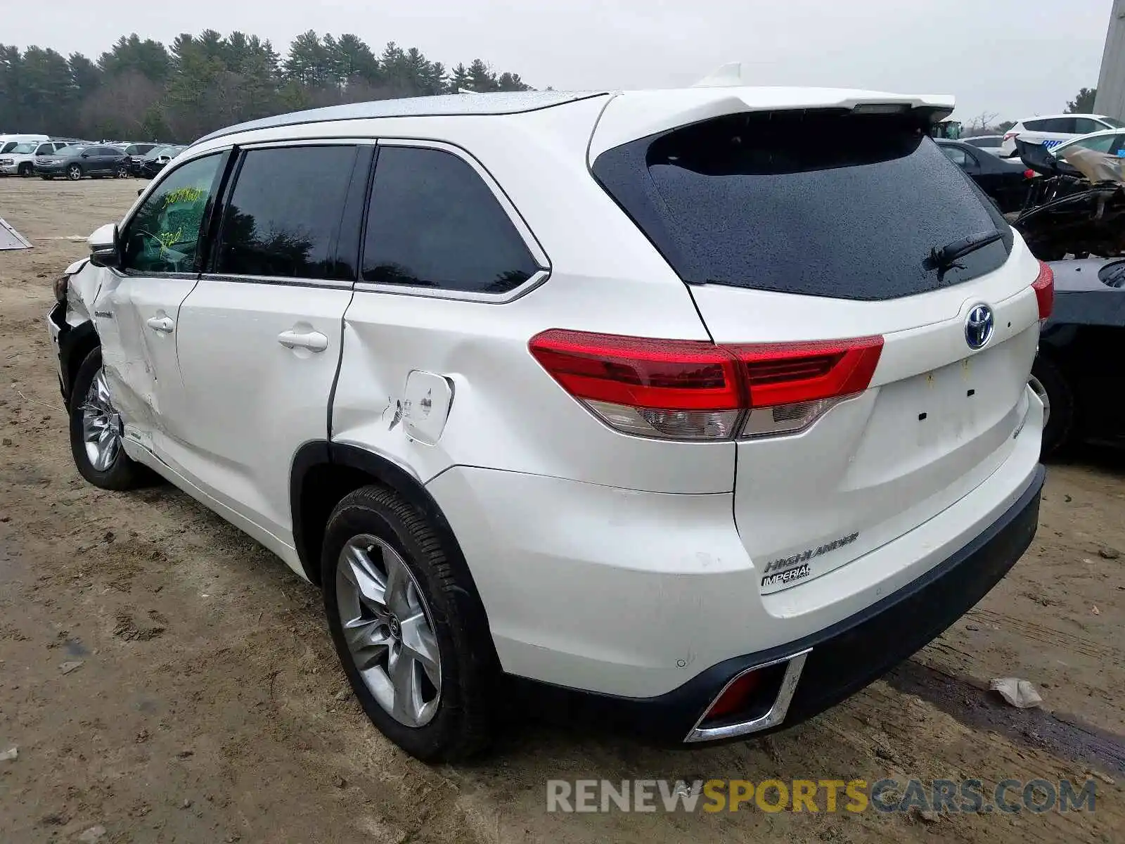 3 Фотография поврежденного автомобиля 5TDDGRFH6KS076207 TOYOTA HIGHLANDER 2019