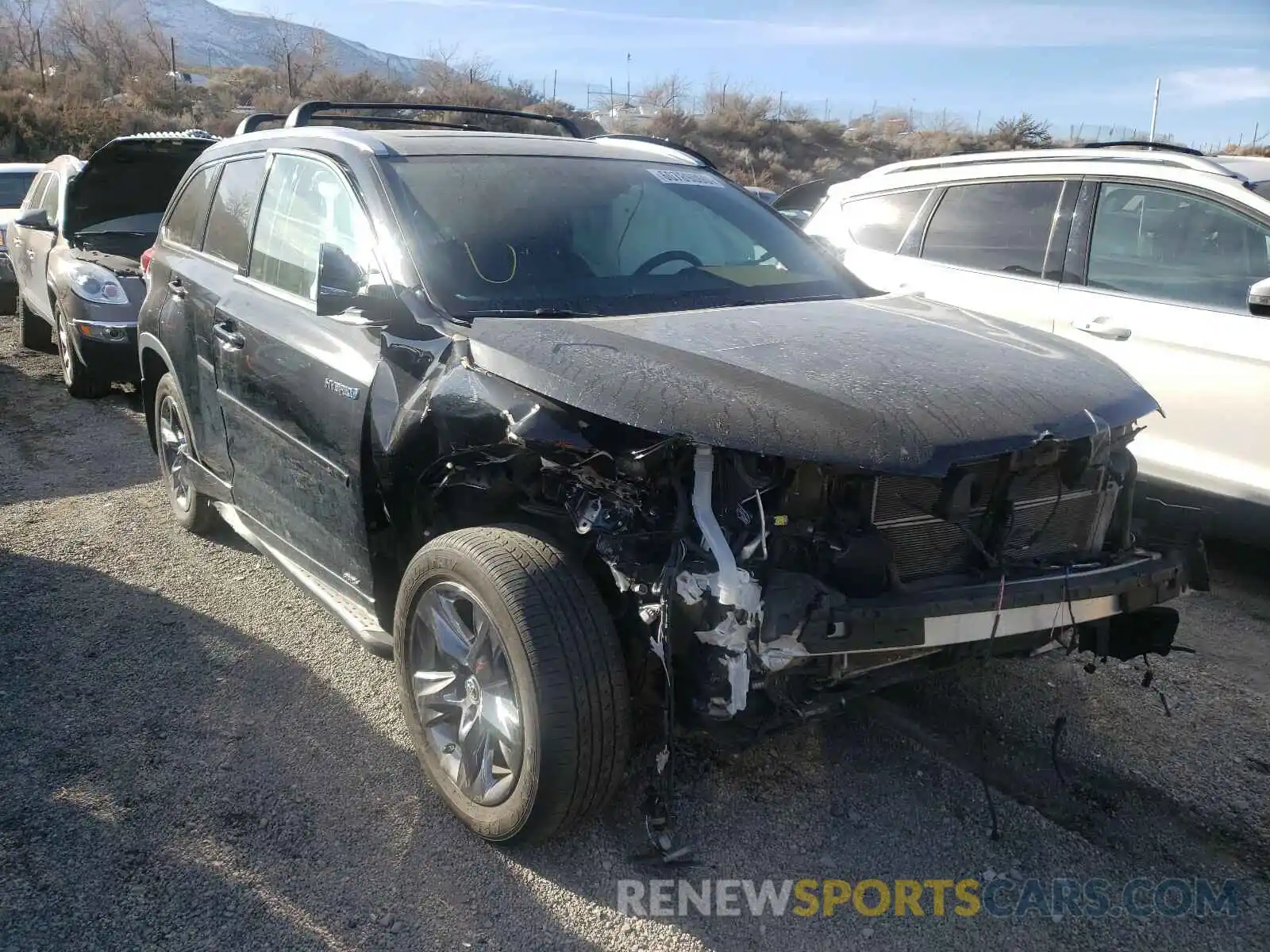 1 Photograph of a damaged car 5TDDGRFH7KS054877 TOYOTA HIGHLANDER 2019