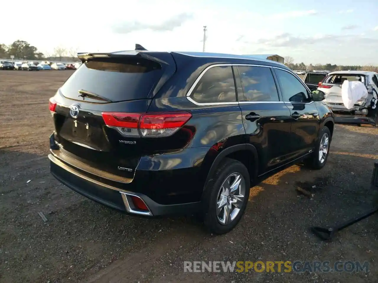 4 Фотография поврежденного автомобиля 5TDDGRFH7KS064387 TOYOTA HIGHLANDER 2019