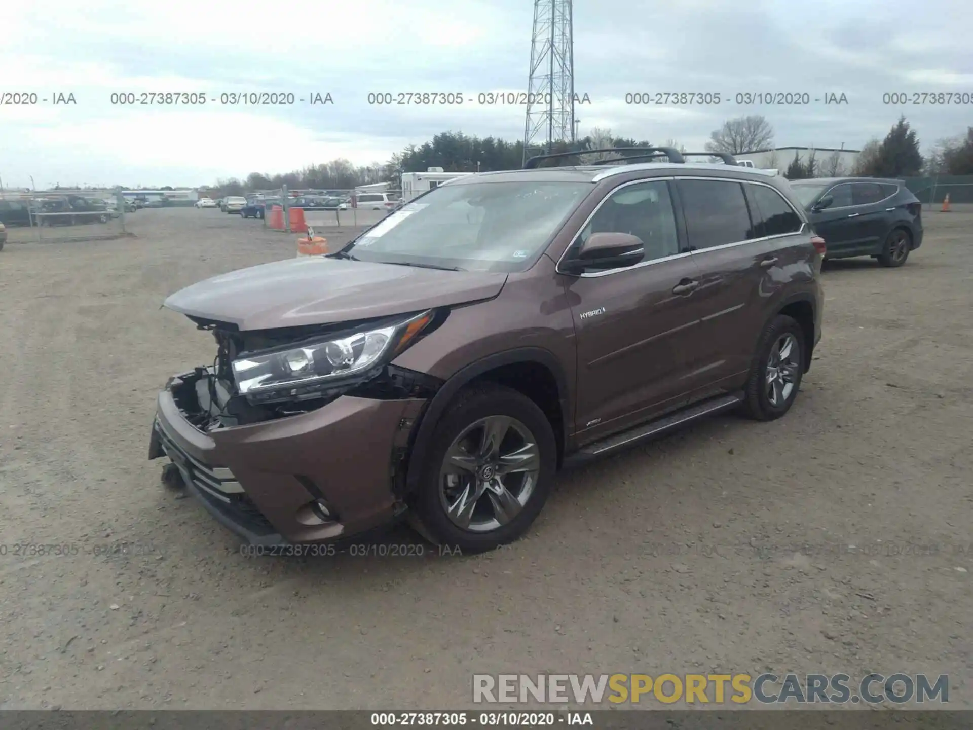 2 Photograph of a damaged car 5TDDGRFH7KS068357 TOYOTA HIGHLANDER 2019