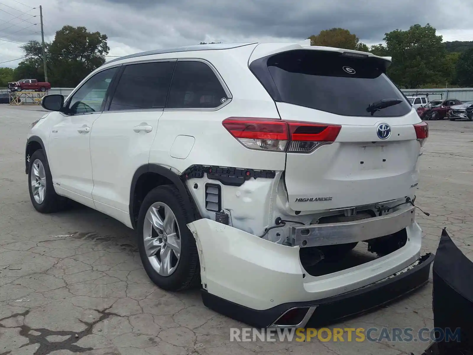 3 Фотография поврежденного автомобиля 5TDDGRFH7KS073364 TOYOTA HIGHLANDER 2019