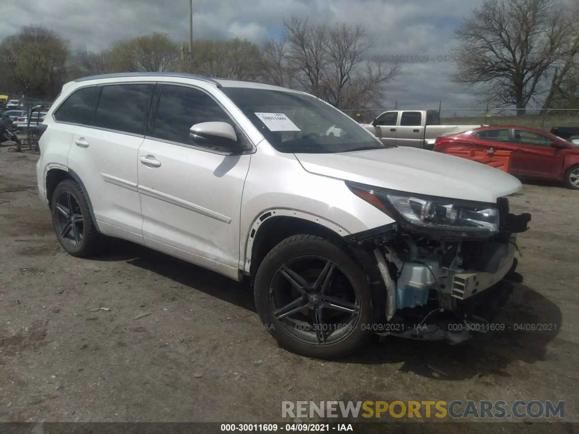 1 Photograph of a damaged car 5TDDGRFH7KS073946 TOYOTA HIGHLANDER 2019