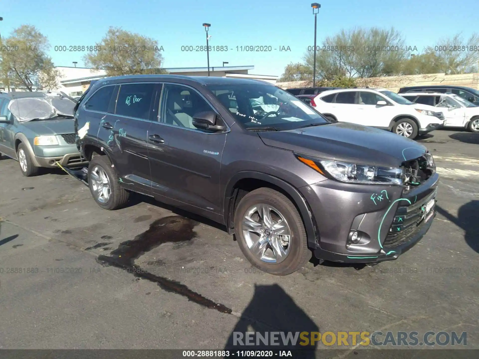 1 Photograph of a damaged car 5TDDGRFH8KS072854 TOYOTA HIGHLANDER 2019