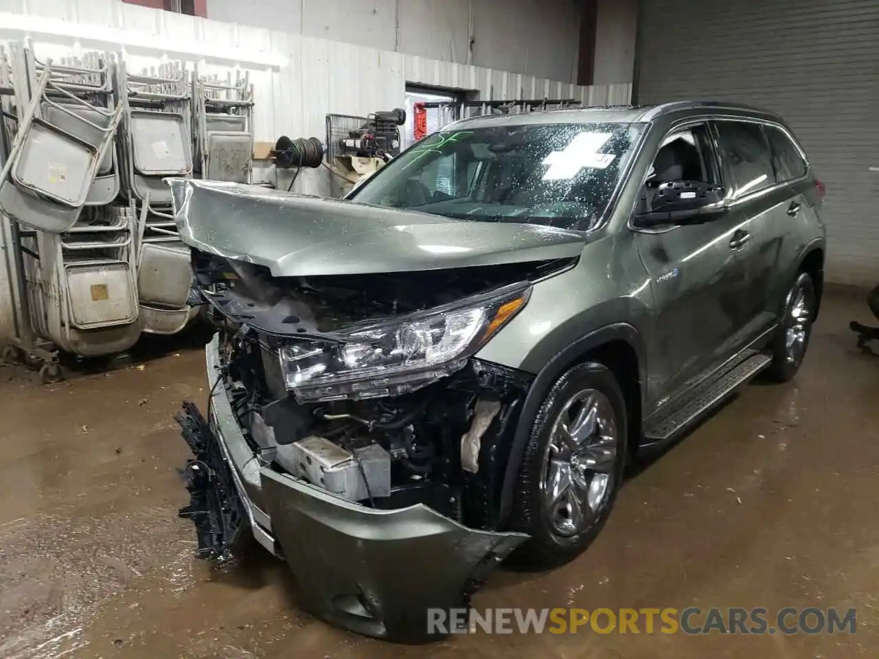 1 Photograph of a damaged car 5TDDGRFH9KS054086 TOYOTA HIGHLANDER 2019