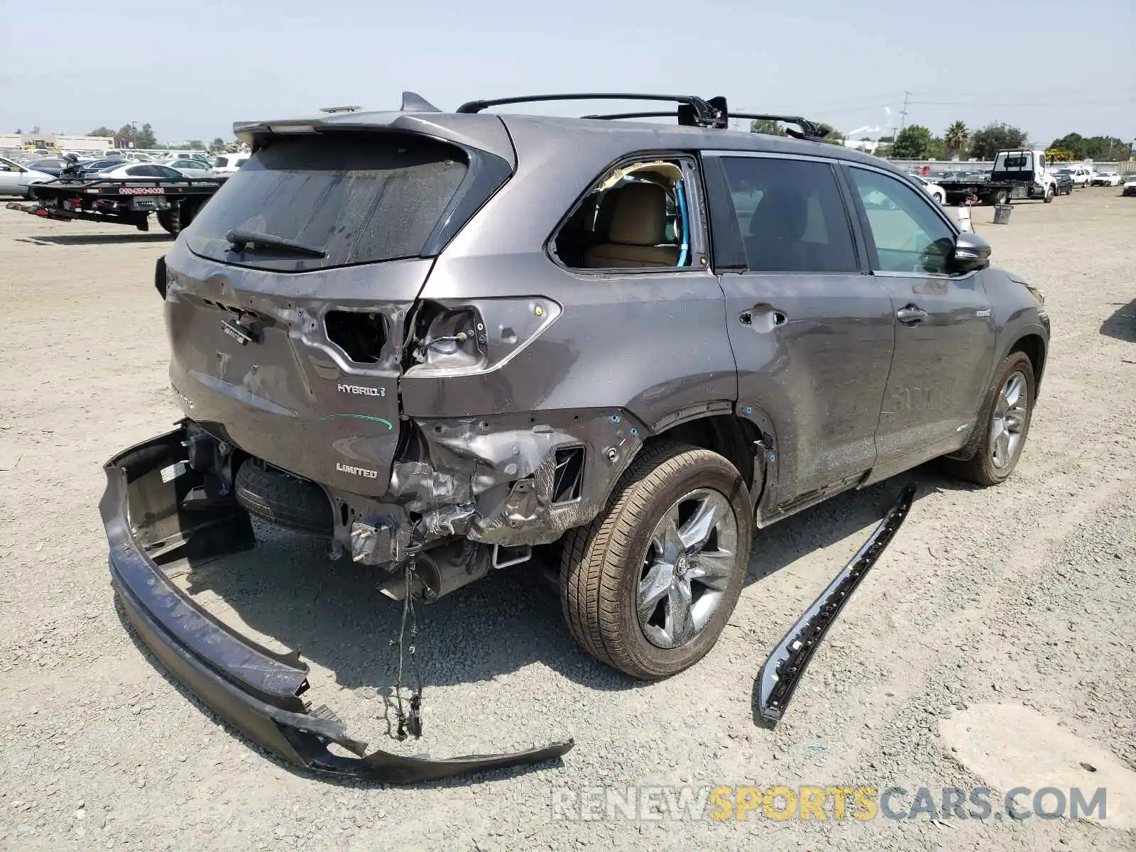 4 Фотография поврежденного автомобиля 5TDDGRFH9KS060972 TOYOTA HIGHLANDER 2019