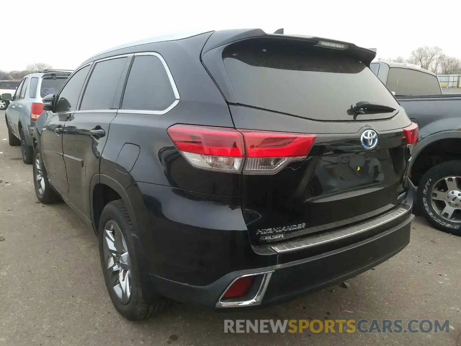 3 Фотография поврежденного автомобиля 5TDDGRFH9KS061099 TOYOTA HIGHLANDER 2019