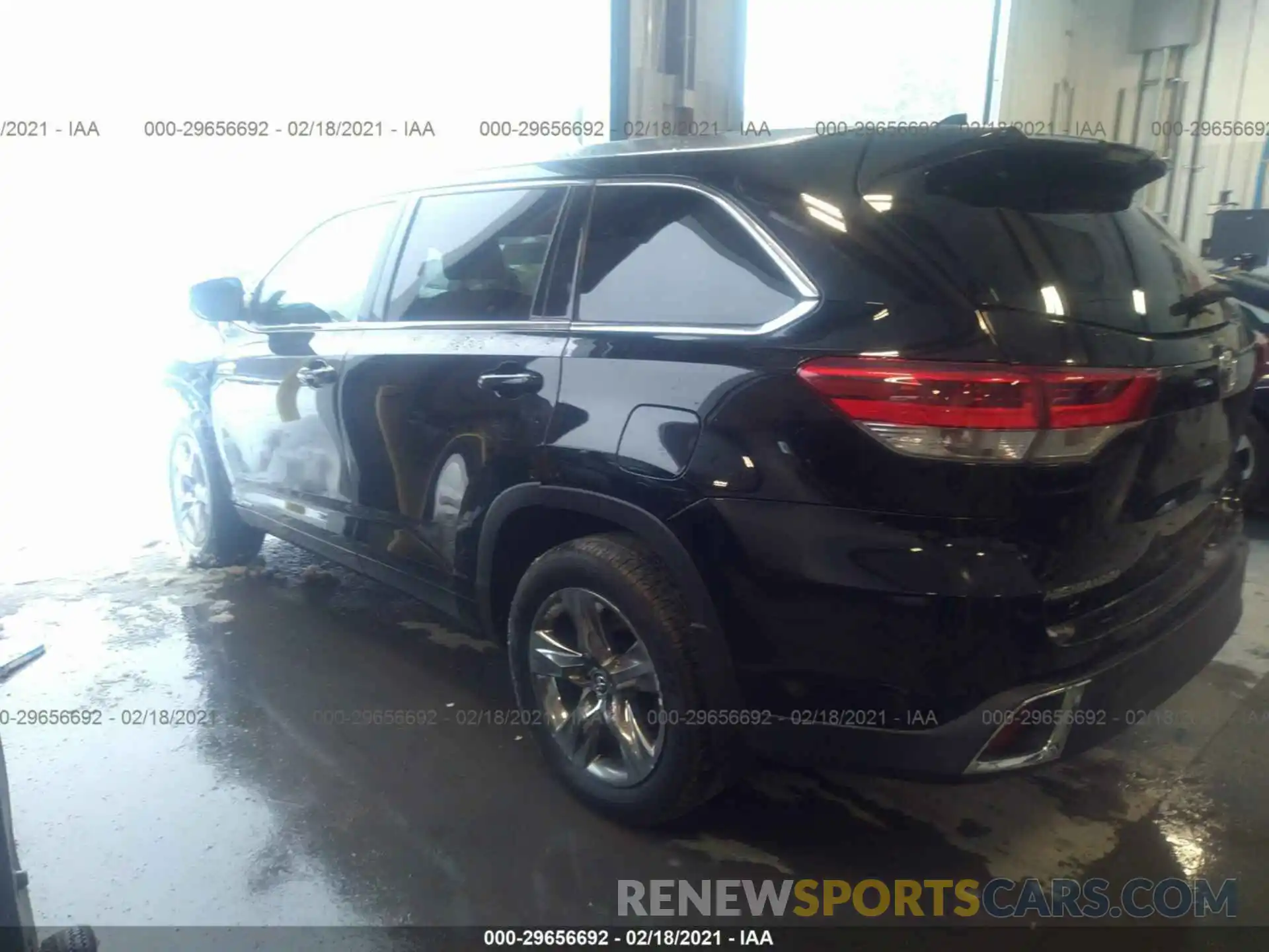 3 Фотография поврежденного автомобиля 5TDDGRFH9KS067159 TOYOTA HIGHLANDER 2019