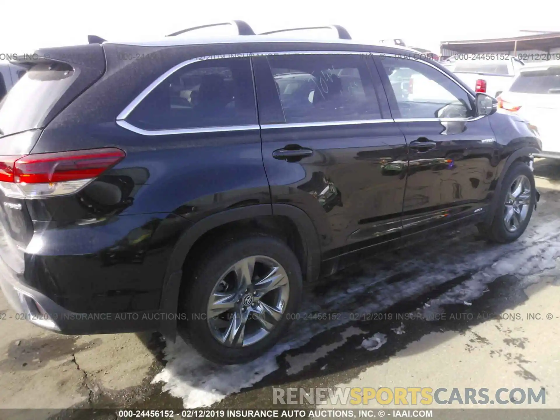 4 Фотография поврежденного автомобиля 5TDDGRFHXKS054582 TOYOTA HIGHLANDER 2019