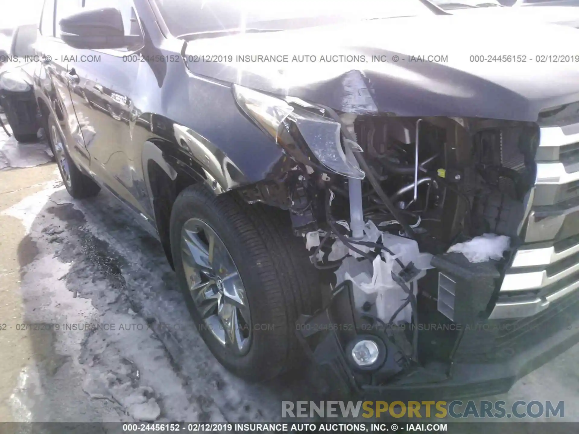 6 Photograph of a damaged car 5TDDGRFHXKS054582 TOYOTA HIGHLANDER 2019