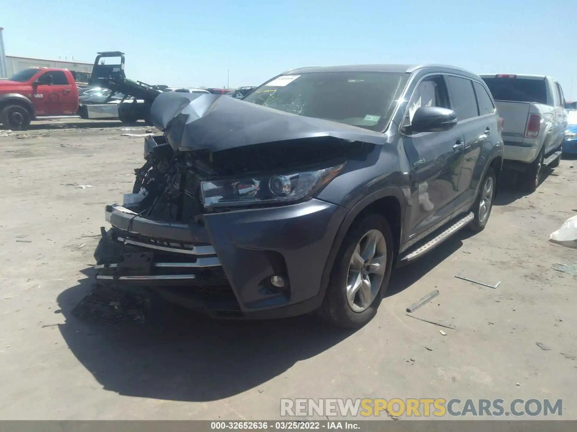 2 Фотография поврежденного автомобиля 5TDDGRFHXKS061855 TOYOTA HIGHLANDER 2019