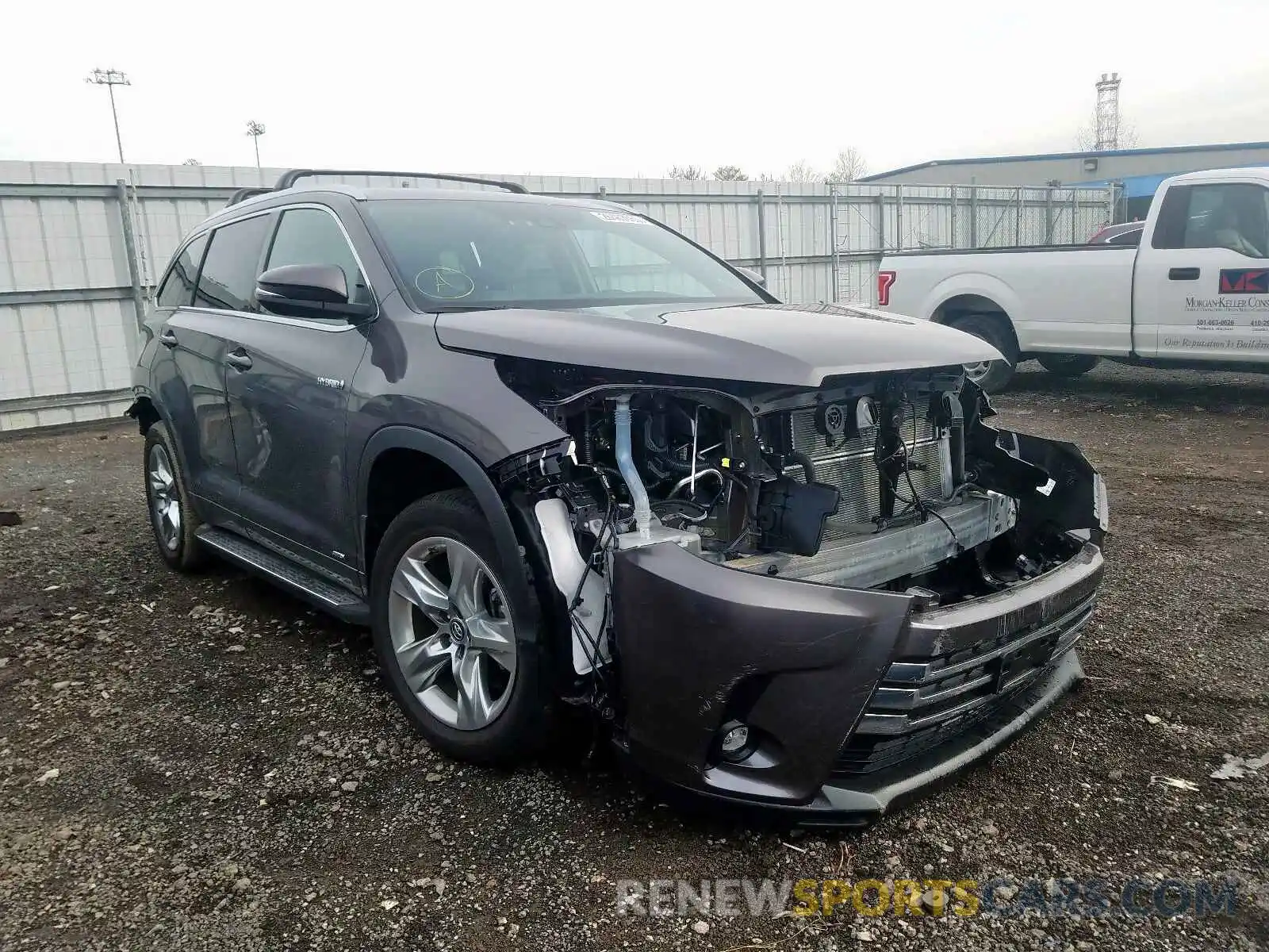 1 Photograph of a damaged car 5TDDGRFHXKS063962 TOYOTA HIGHLANDER 2019