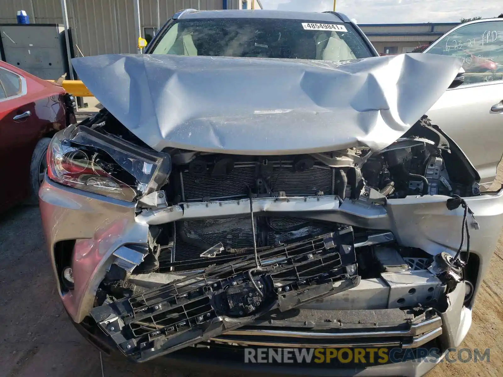 7 Photograph of a damaged car 5TDDGRFHXKS069857 TOYOTA HIGHLANDER 2019