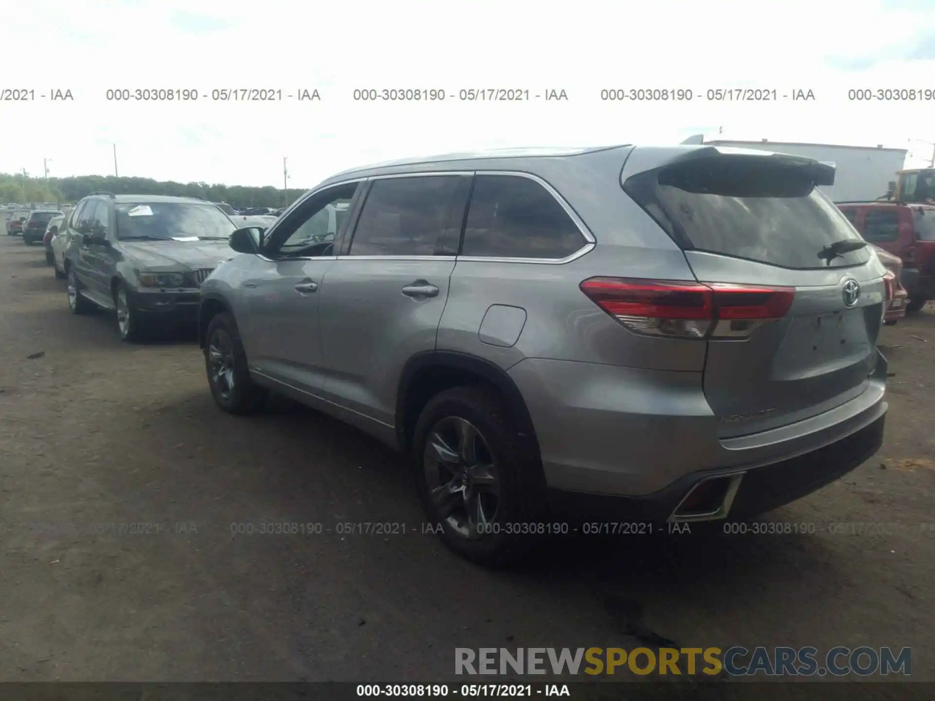 3 Фотография поврежденного автомобиля 5TDDGRFHXKS070619 TOYOTA HIGHLANDER 2019