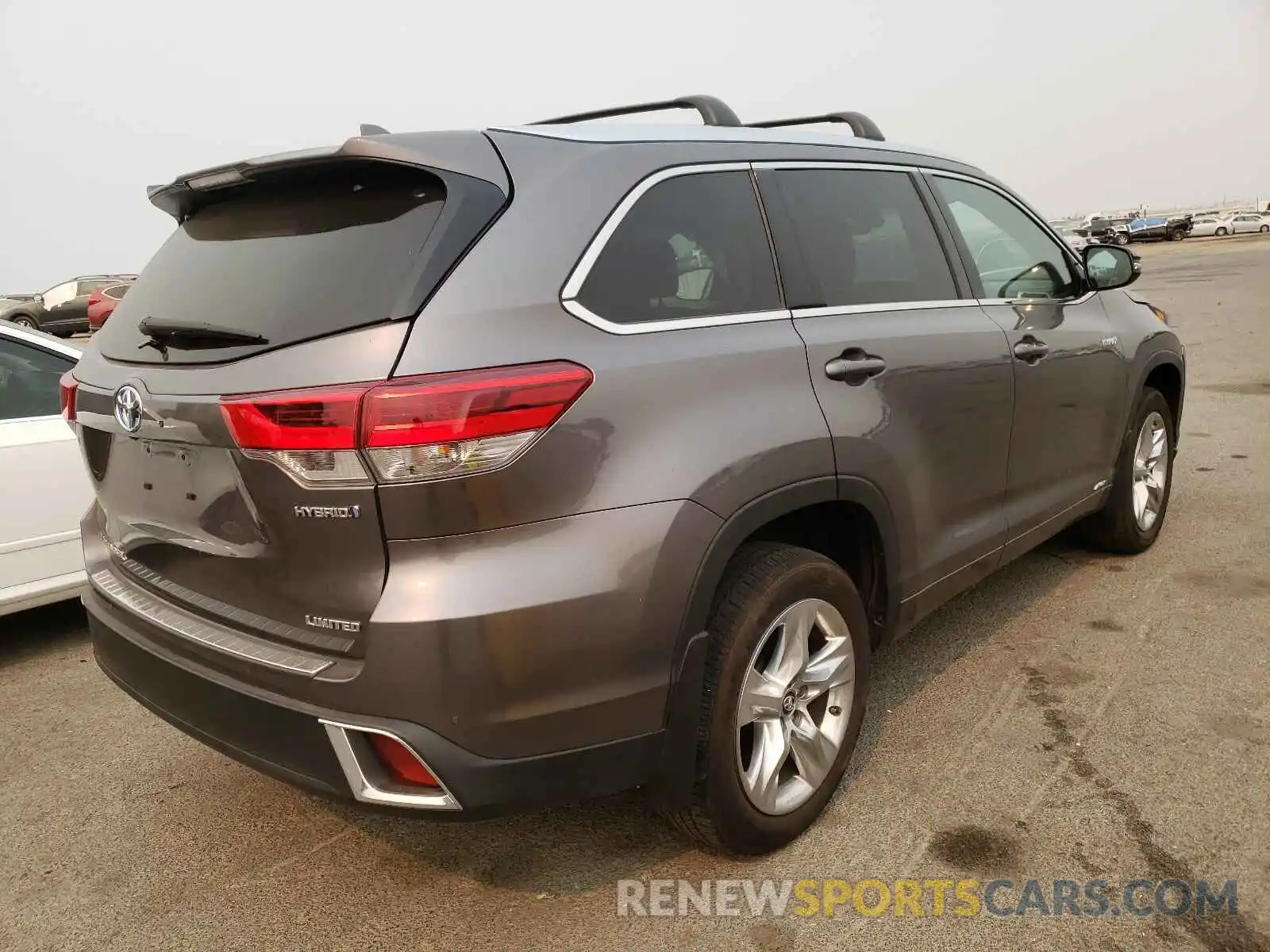 4 Фотография поврежденного автомобиля 5TDDGRFHXKS070698 TOYOTA HIGHLANDER 2019