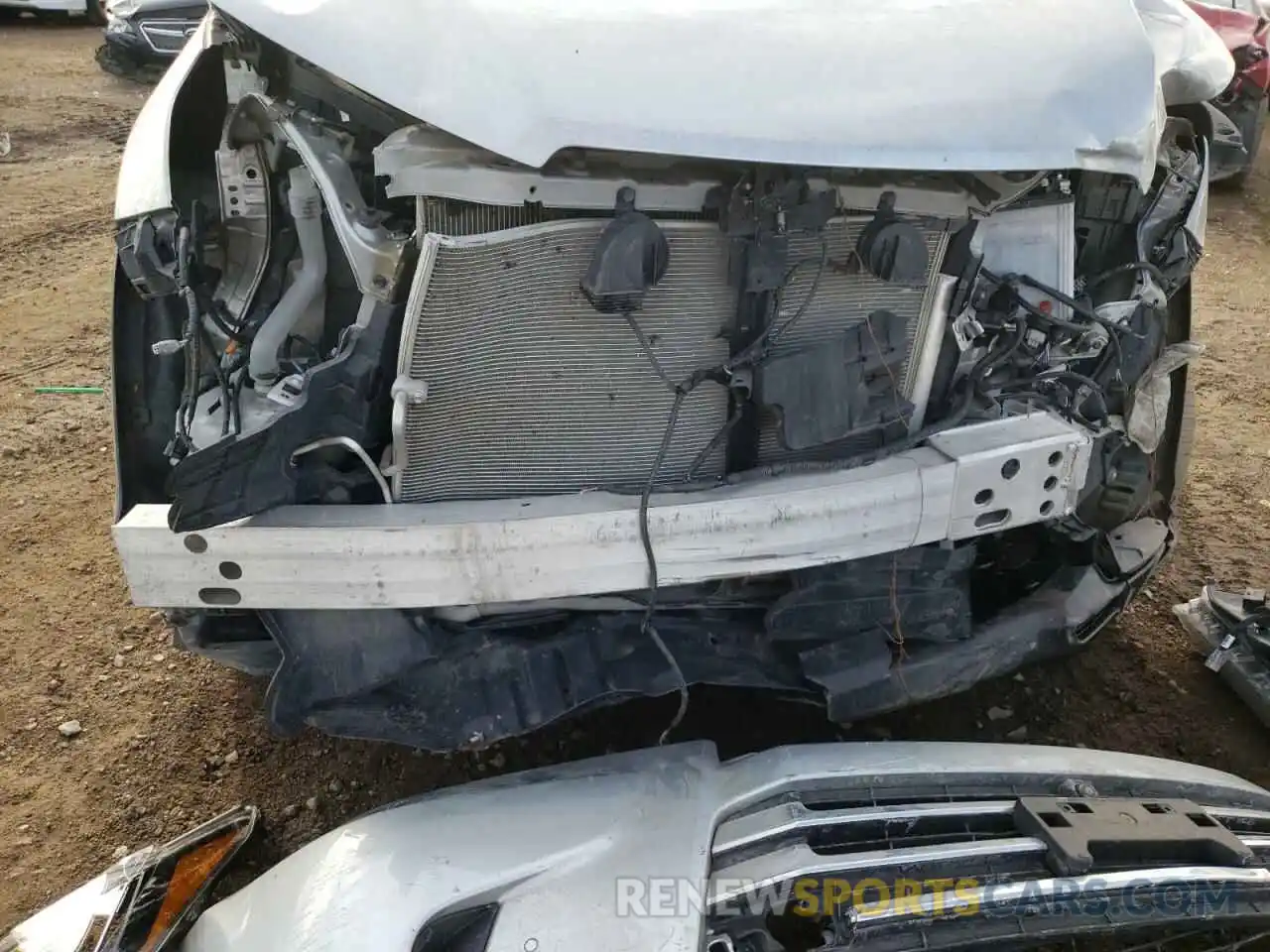 9 Photograph of a damaged car 5TDDZRFH0KS742200 TOYOTA HIGHLANDER 2019