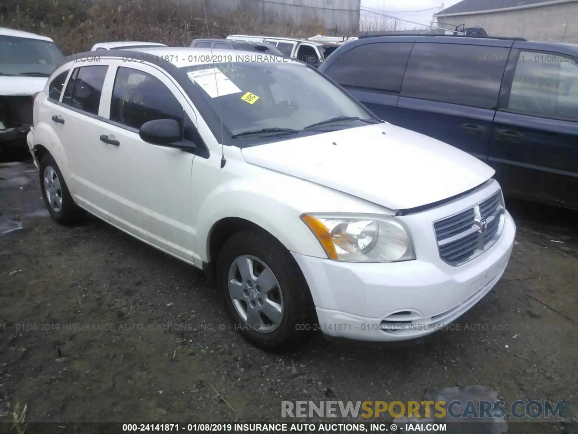 1 Photograph of a damaged car 5TDDZRFH0KS917125 TOYOTA HIGHLANDER 2019