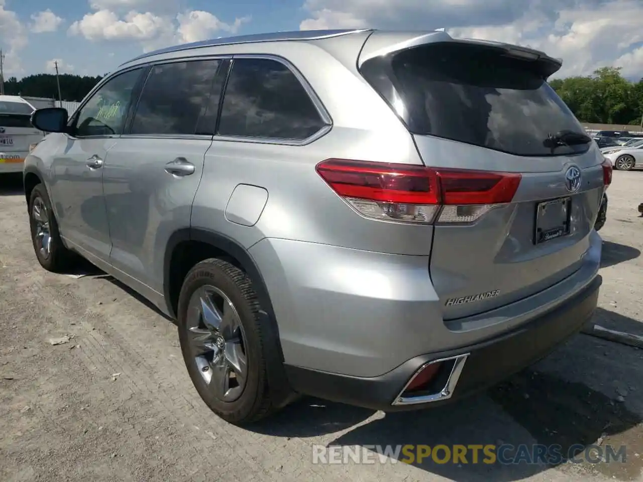 3 Фотография поврежденного автомобиля 5TDDZRFH0KS928982 TOYOTA HIGHLANDER 2019