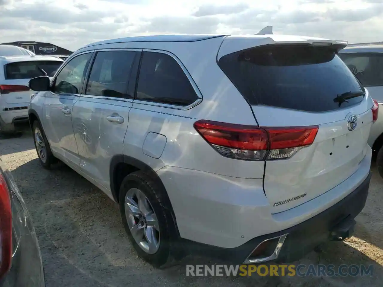 3 Фотография поврежденного автомобиля 5TDDZRFH0KS941747 TOYOTA HIGHLANDER 2019