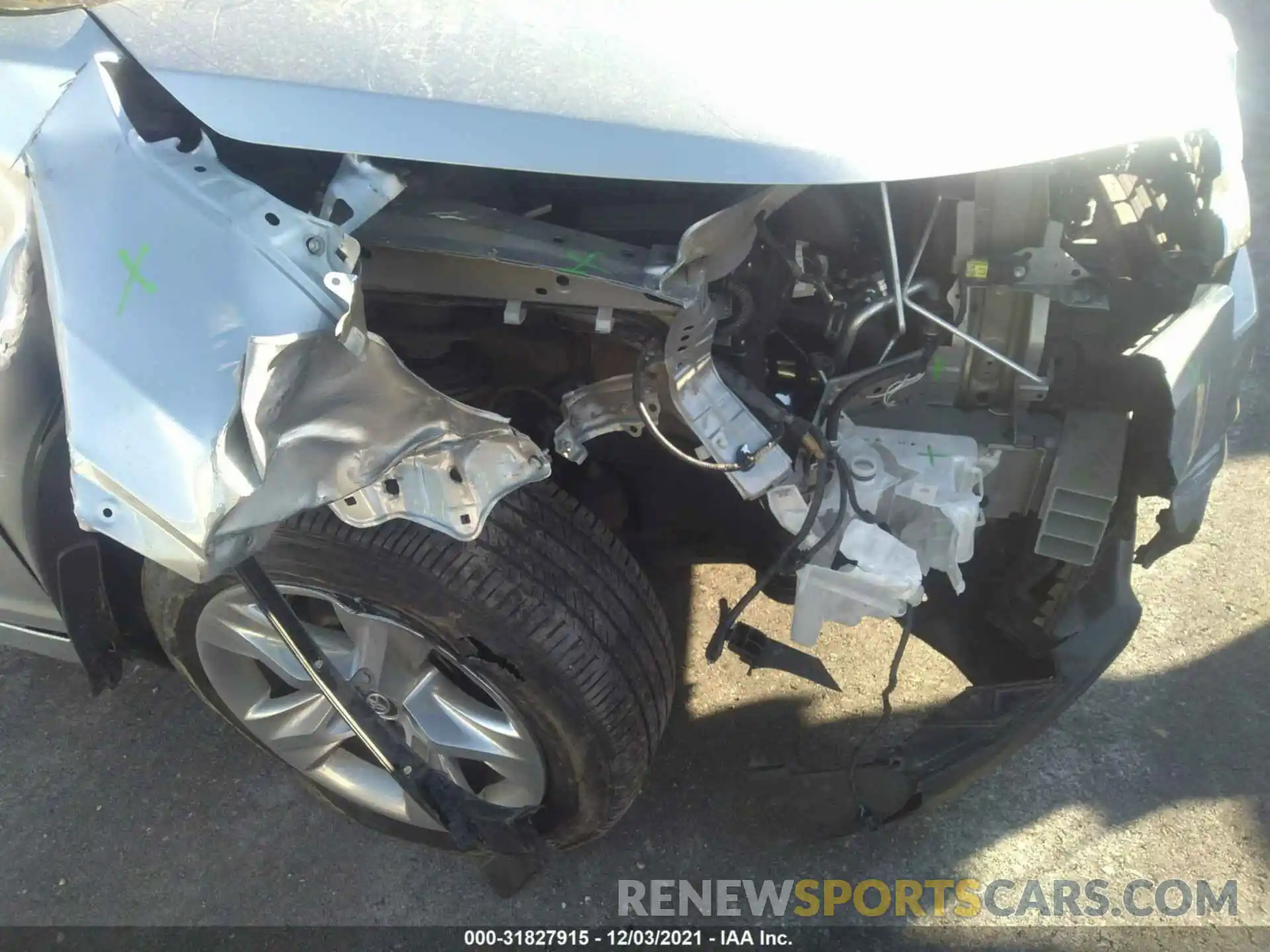 6 Photograph of a damaged car 5TDDZRFH0KS942932 TOYOTA HIGHLANDER 2019