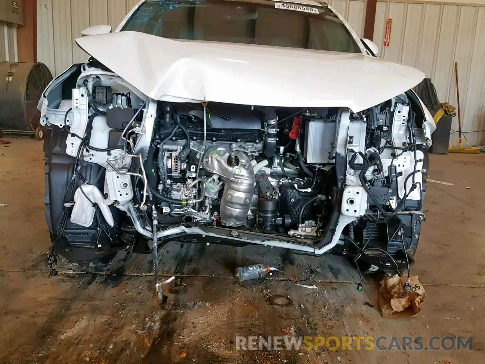 9 Photograph of a damaged car 5TDDZRFH0KS958113 TOYOTA HIGHLANDER 2019