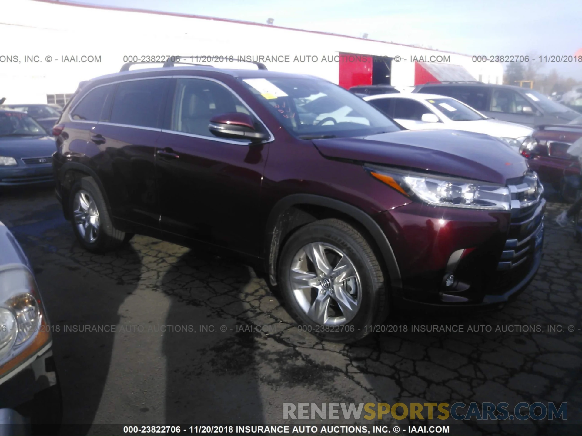 1 Photograph of a damaged car 5TDDZRFH1KS924438 TOYOTA HIGHLANDER 2019