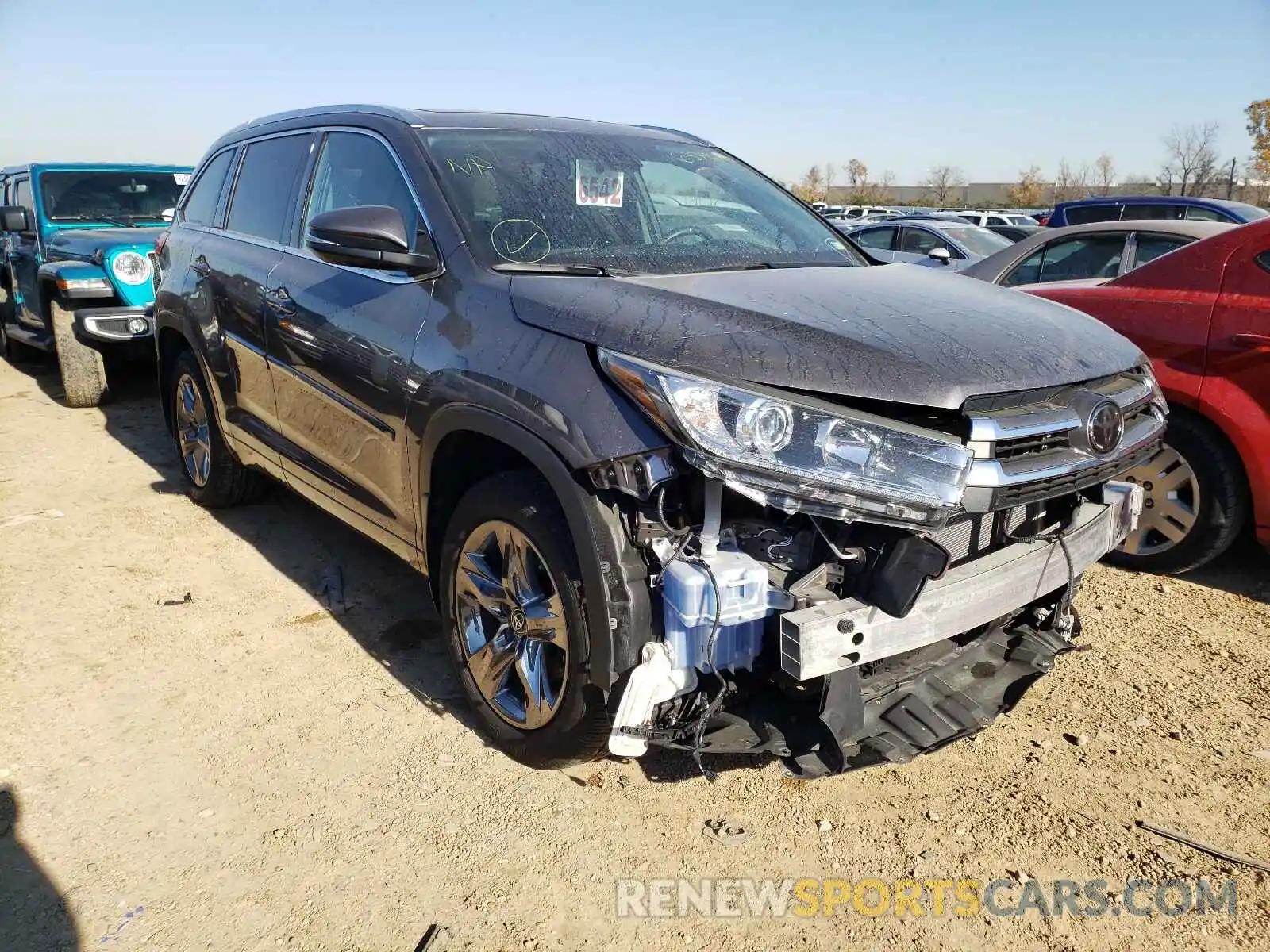 1 Photograph of a damaged car 5TDDZRFH1KS953356 TOYOTA HIGHLANDER 2019