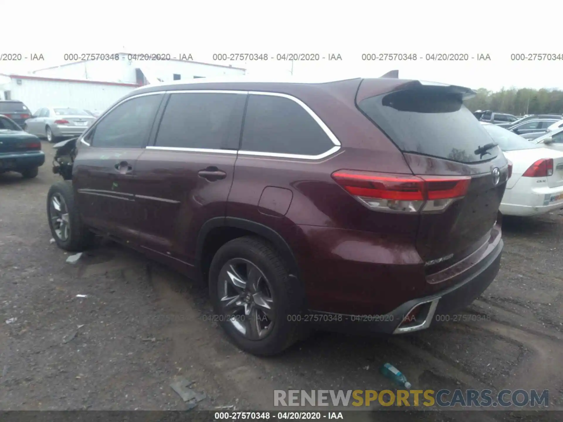 3 Photograph of a damaged car 5TDDZRFH1KS957987 TOYOTA HIGHLANDER 2019