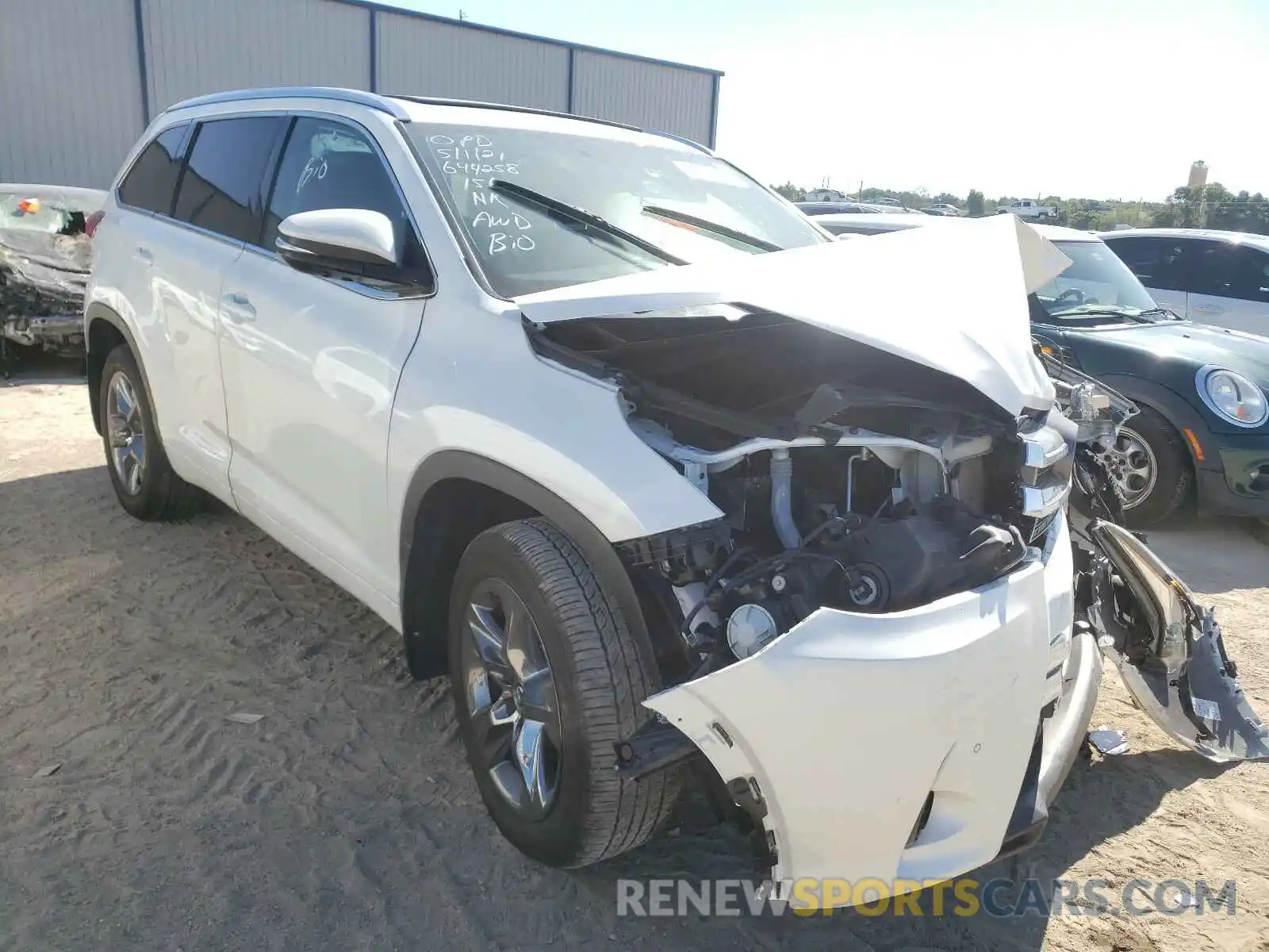 1 Photograph of a damaged car 5TDDZRFH1KS961134 TOYOTA HIGHLANDER 2019