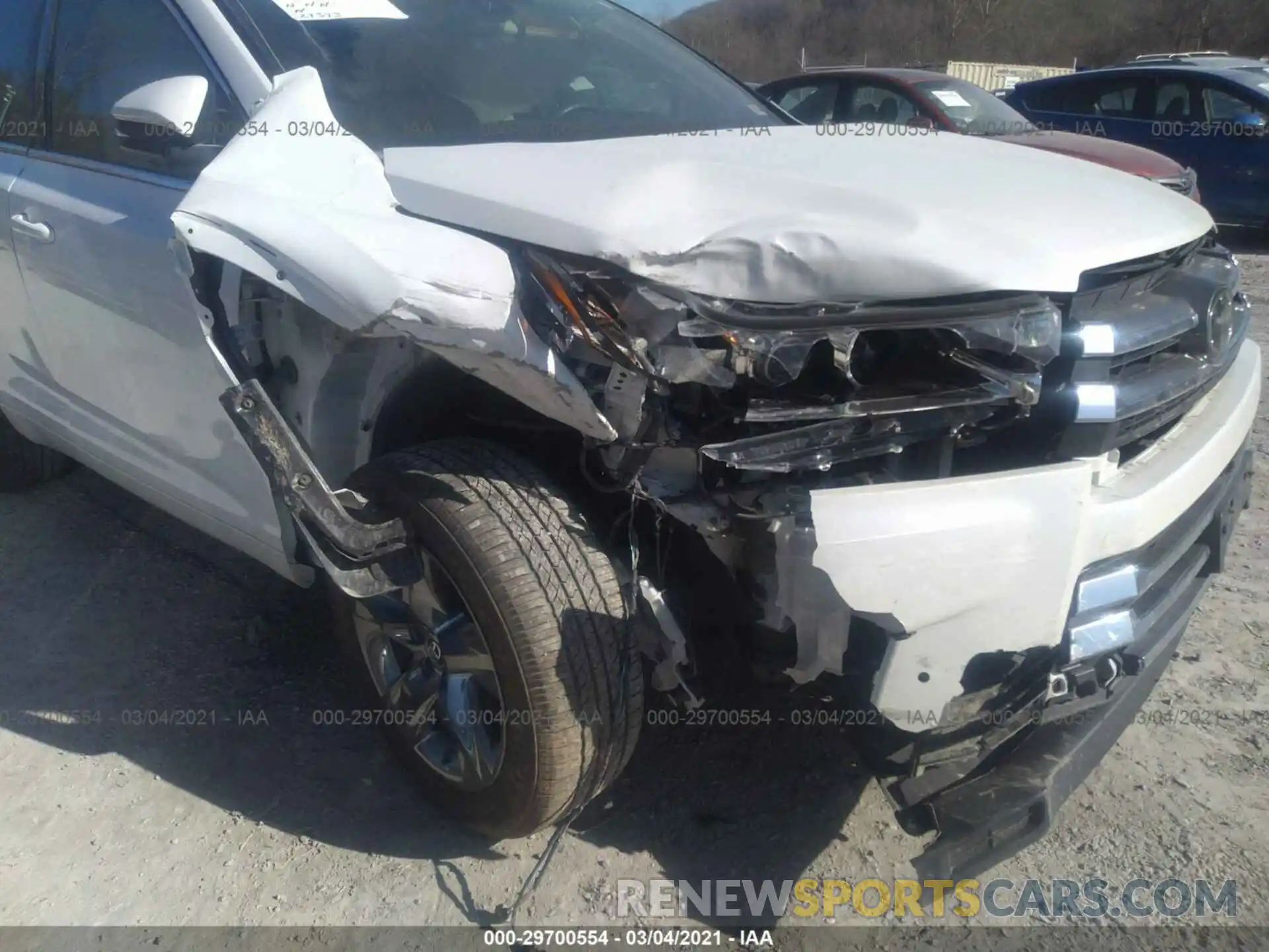 6 Photograph of a damaged car 5TDDZRFH1KS986891 TOYOTA HIGHLANDER 2019