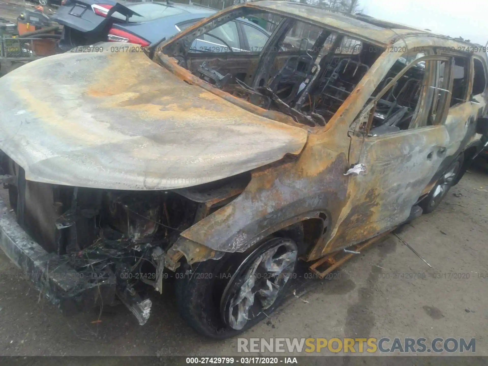 2 Photograph of a damaged car 5TDDZRFH1KS998314 TOYOTA HIGHLANDER 2019