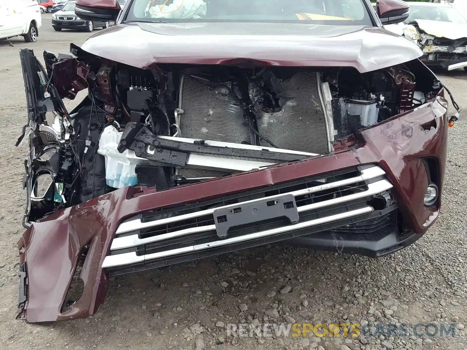 9 Фотография поврежденного автомобиля 5TDDZRFH2KS708307 TOYOTA HIGHLANDER 2019