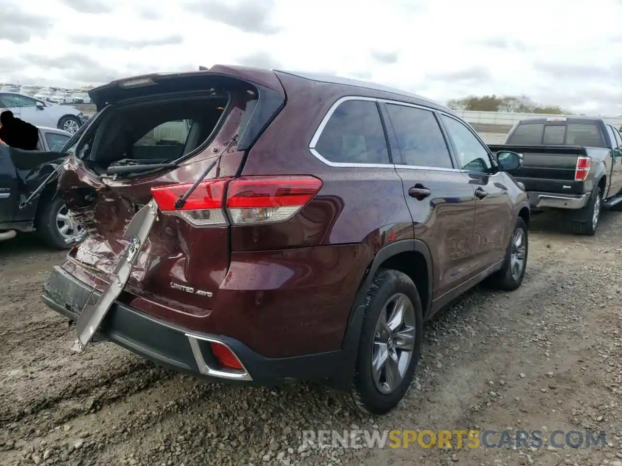 4 Фотография поврежденного автомобиля 5TDDZRFH2KS717279 TOYOTA HIGHLANDER 2019